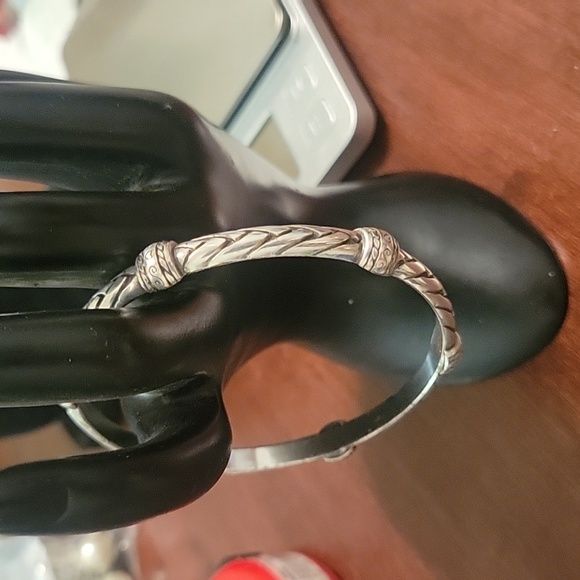 Brighton Jewelry - Brighton barcelet bangle